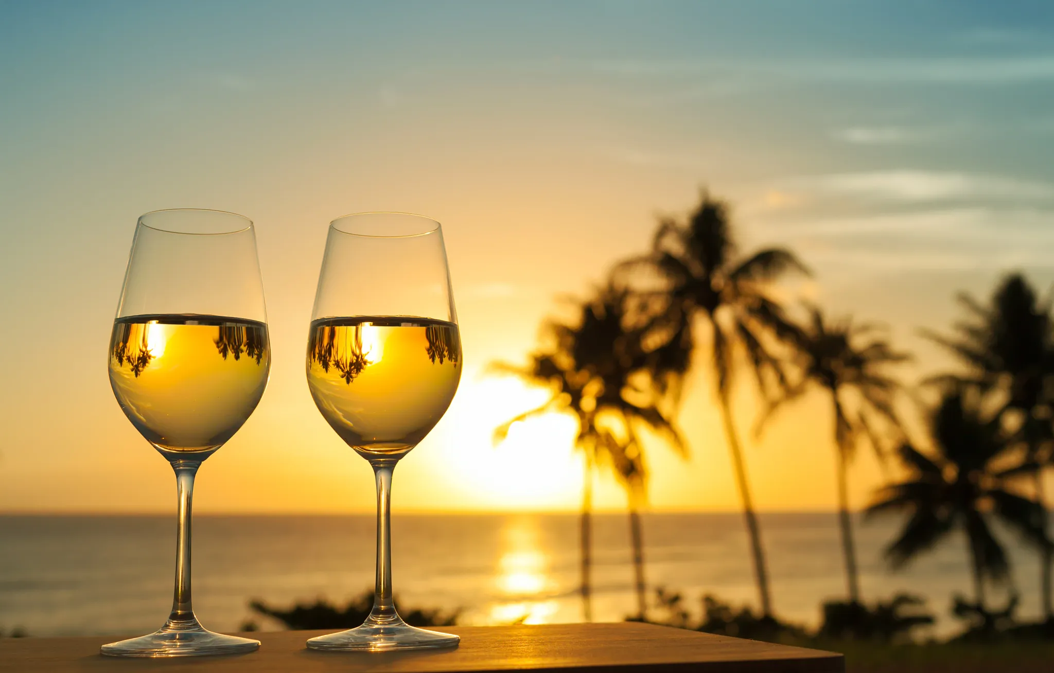 Revive spa café at Dreams Playa Esmeralda Resort & Spa featuring healthy refreshments, fresh juices, and a tranquil wellness-inspired atmosphere.
